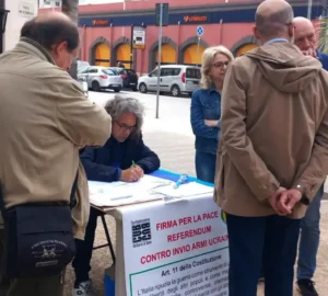 banchetto_firme_referendum