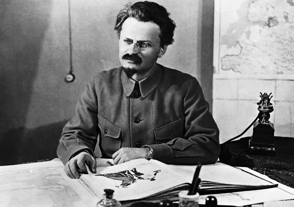 leov-trotsky